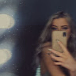 Meet your Posher, Kaylie marie